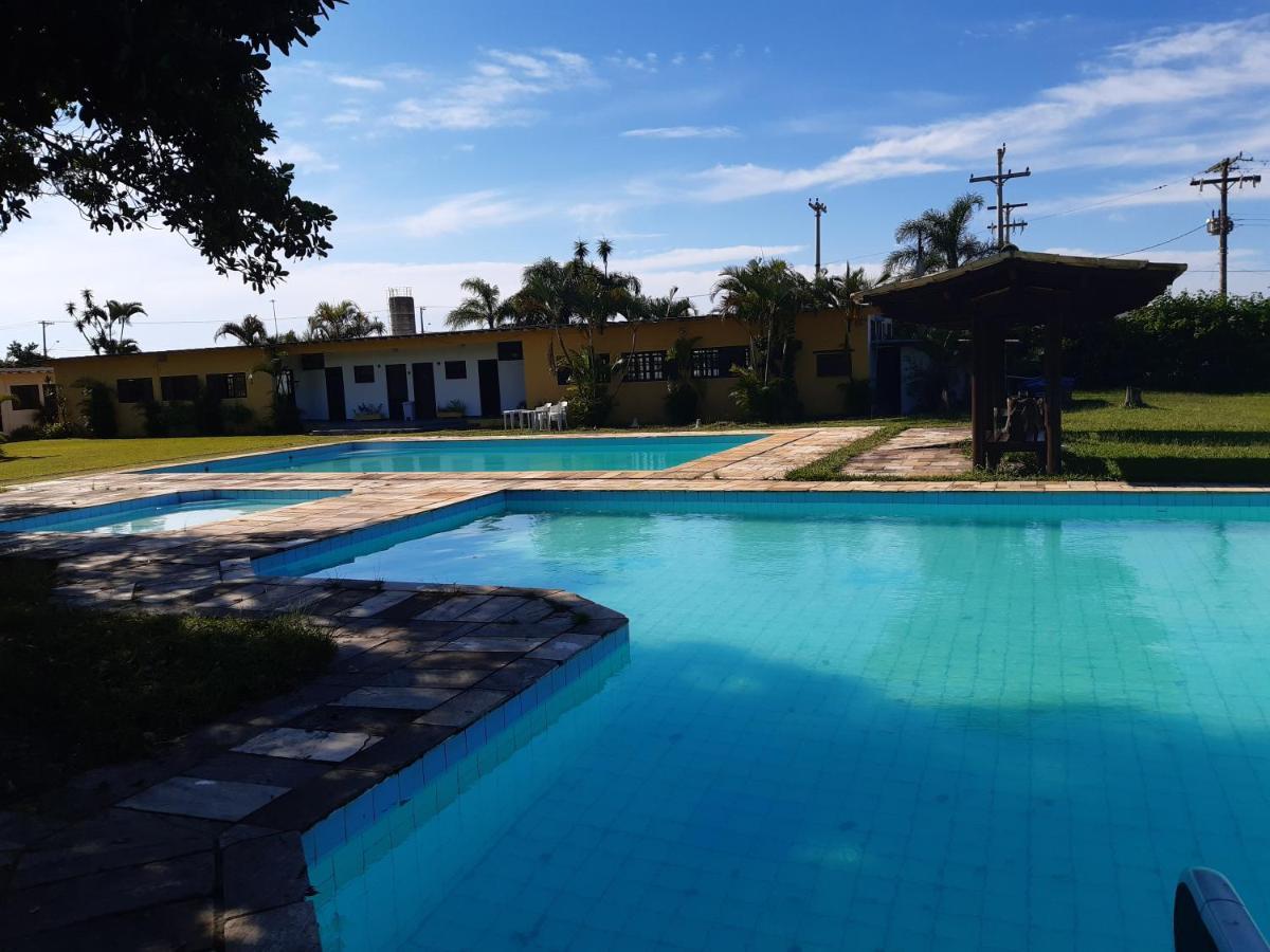 Sambura Chales 2* Ilha Comprida